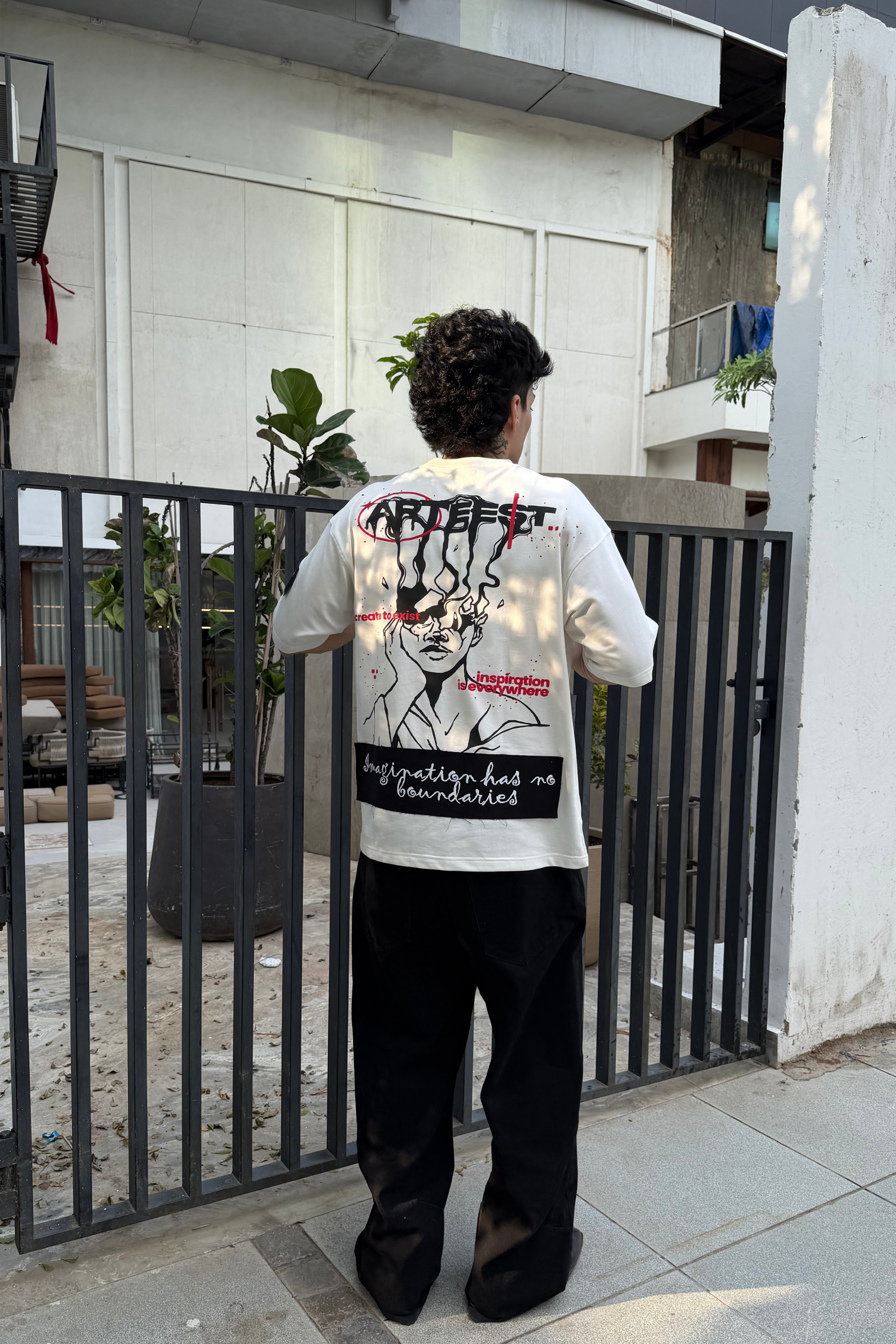 The Signature T-shirt