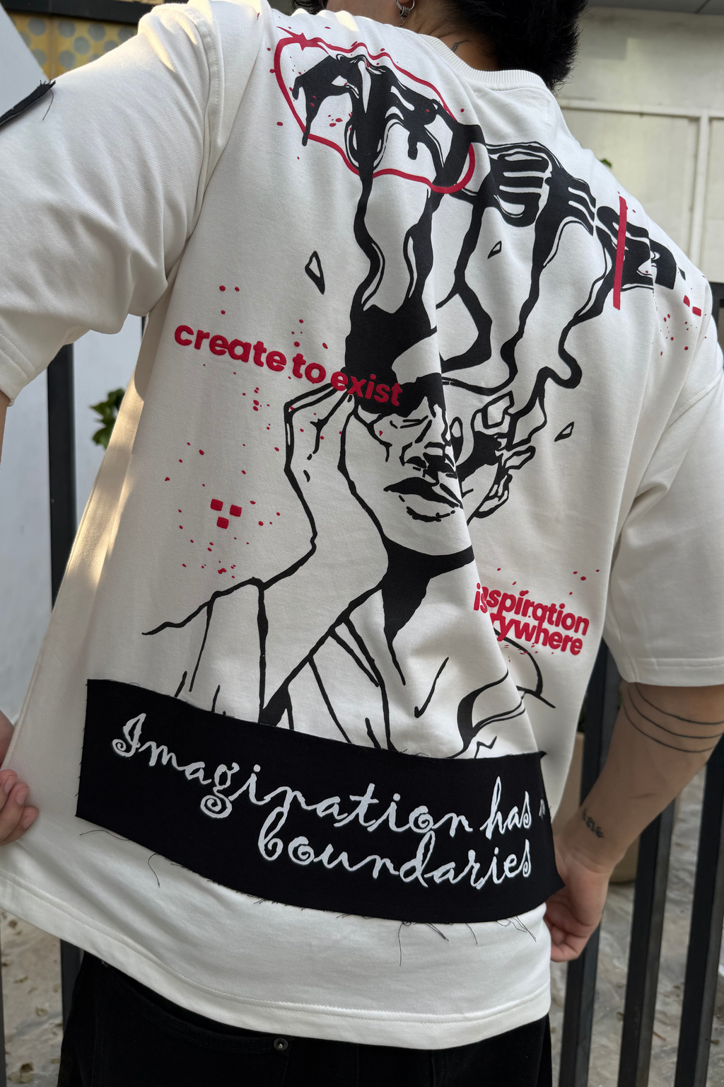 The Signature T-shirt