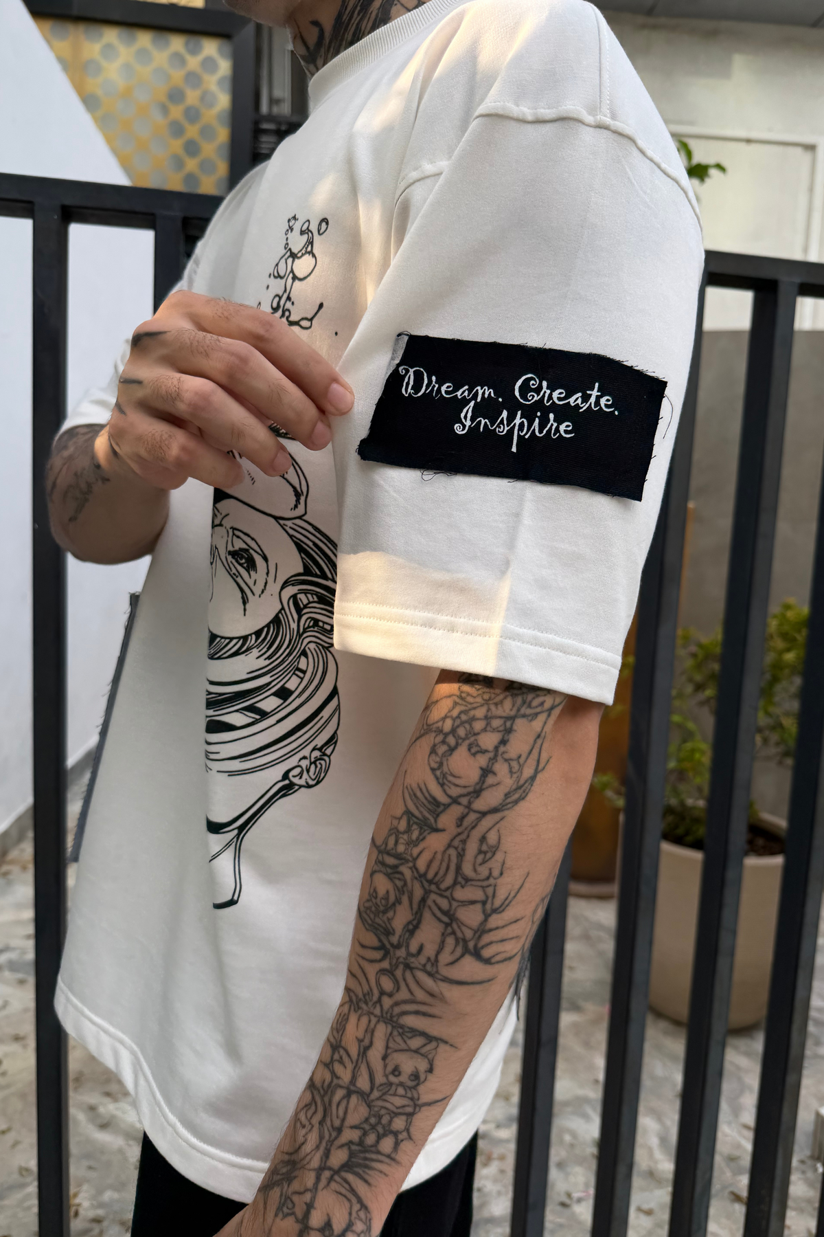 The Signature T-shirt