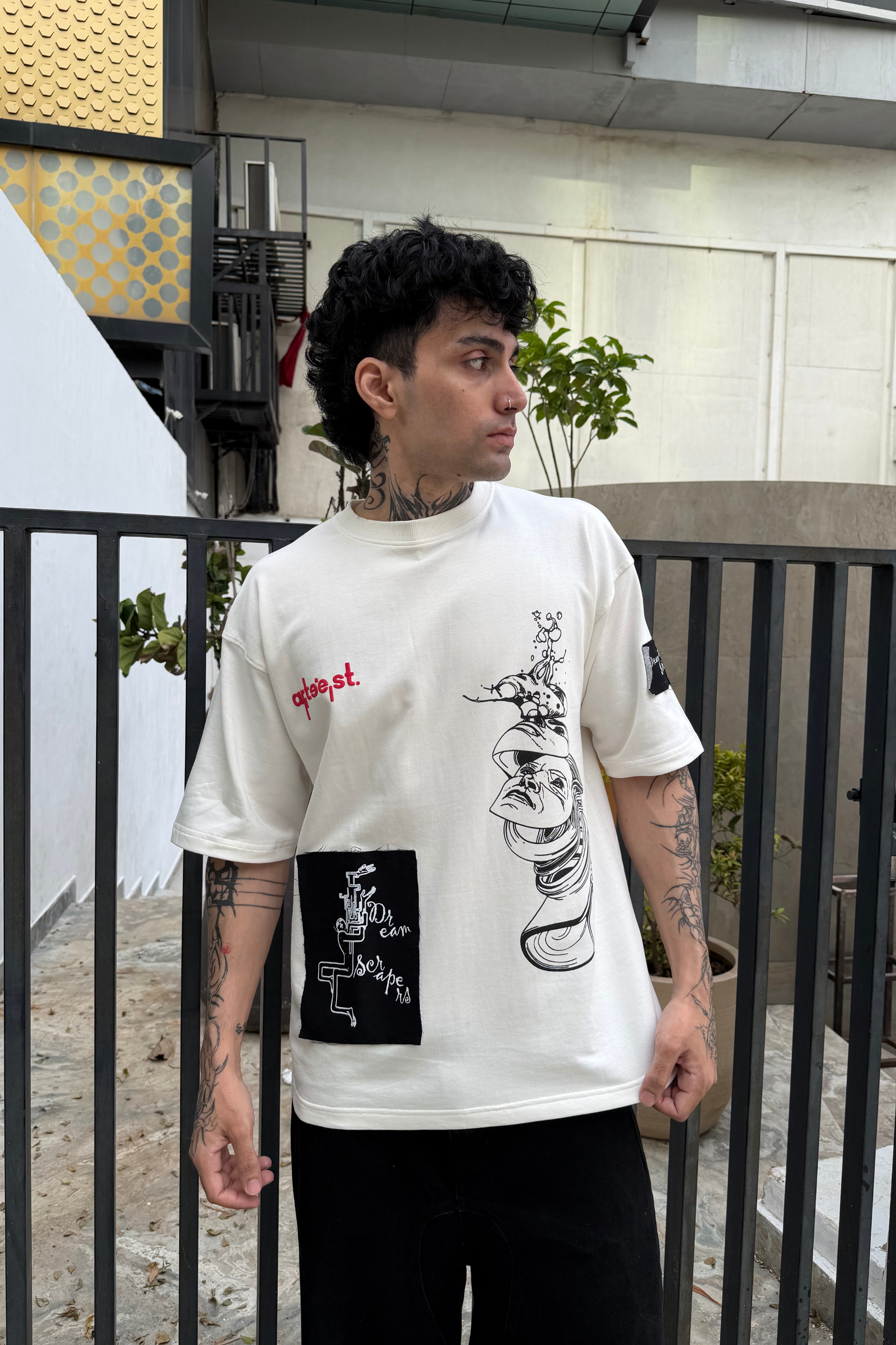 The Signature T-shirt